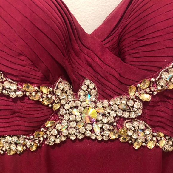 Beaded Strap Raspberry Gown - Picture 4 of 11